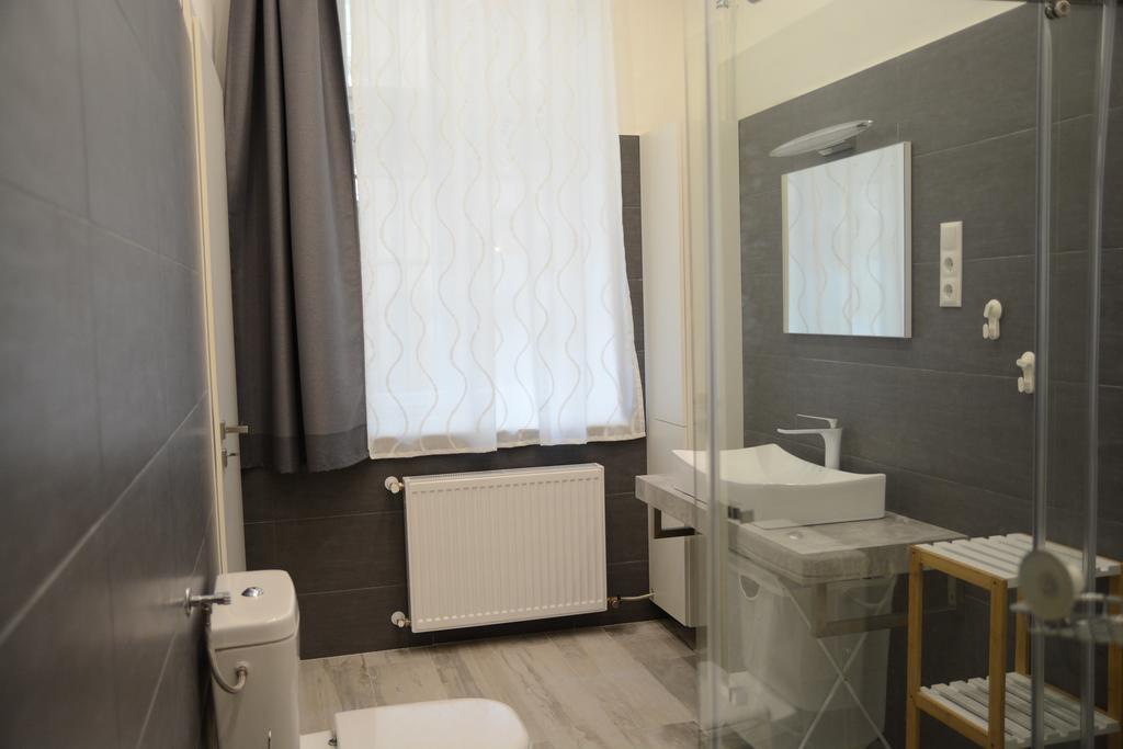 Kiraly Art Apartment Budapest Ngoại thất bức ảnh